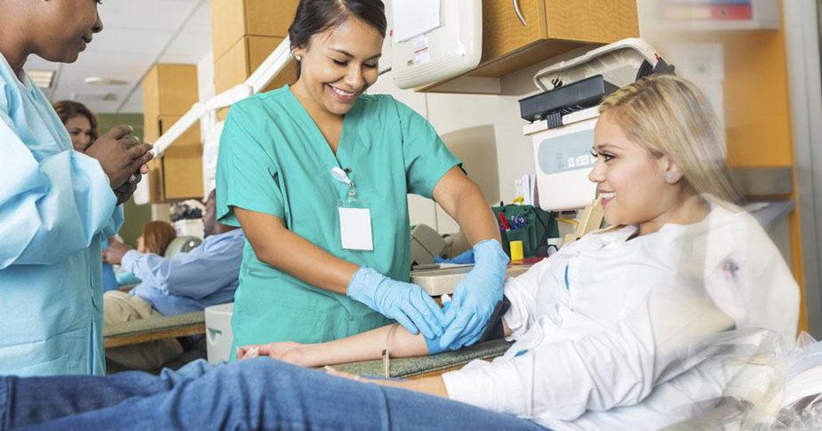 When to Walk In for IV Therapy in Miami